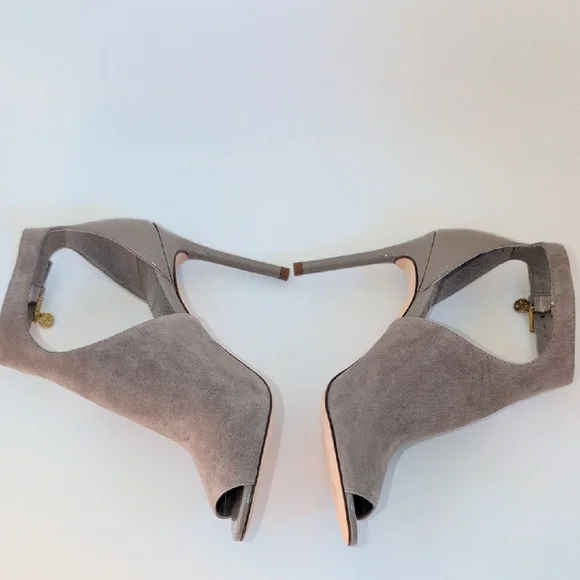 Tory Burch Gray Suede Ashton Bootie Heel Shoes size 5M - Picture 14 of 15